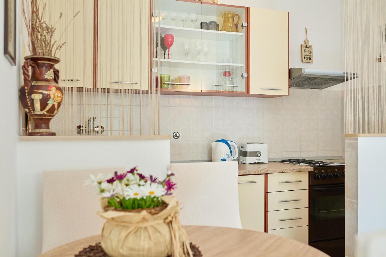 Studio Dolores-Apartment By The Sea Maranovići Exteriér fotografie