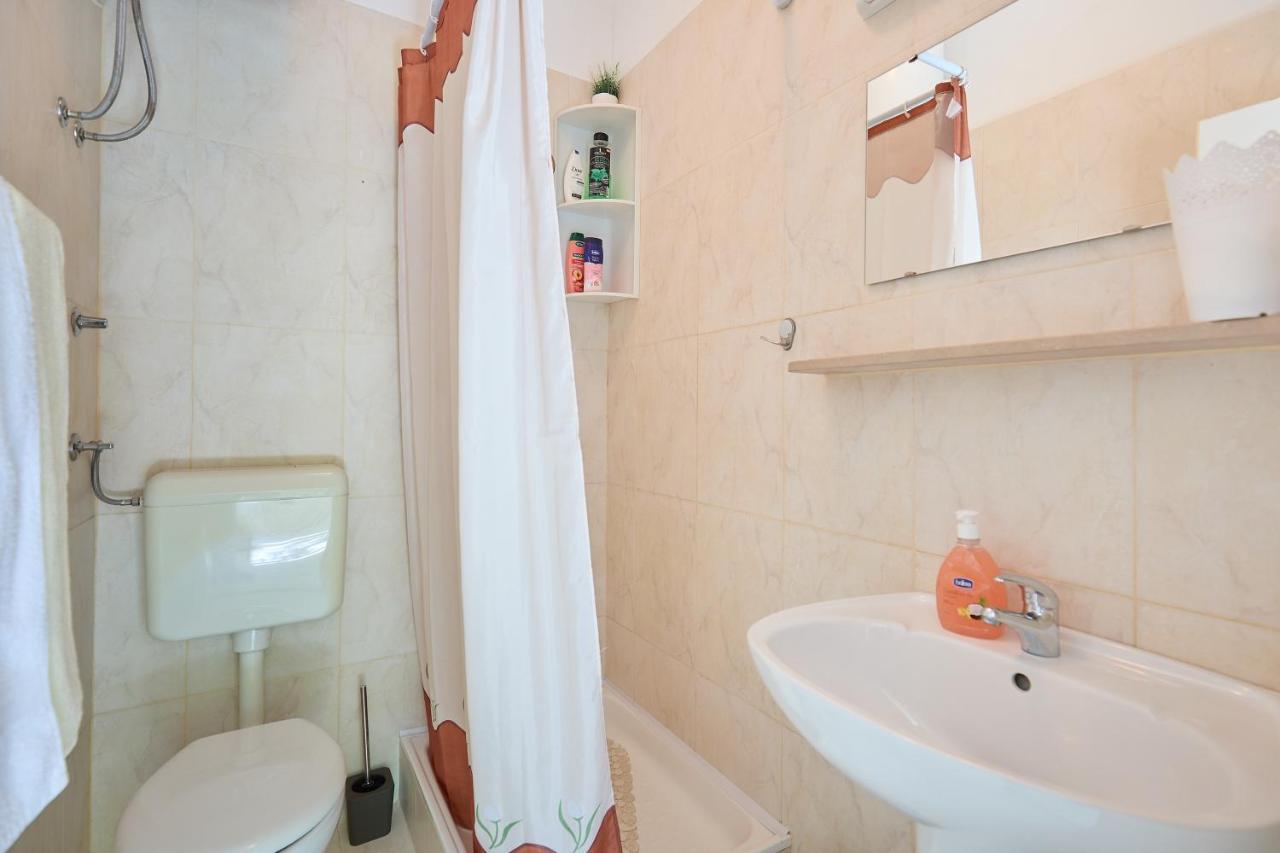 Studio Dolores-Apartment By The Sea Maranovići Exteriér fotografie